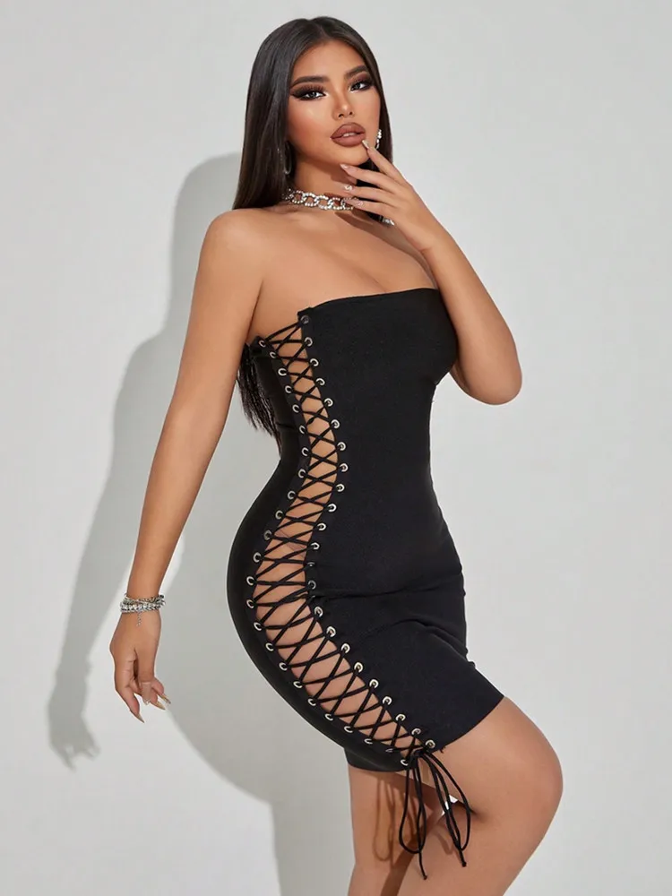 

Women Celebrity Sexy Strapless Backless Hollow Out Laced Mini Black Bodycon Bandage Dress 2024 Elegant Evening Club Party Dress