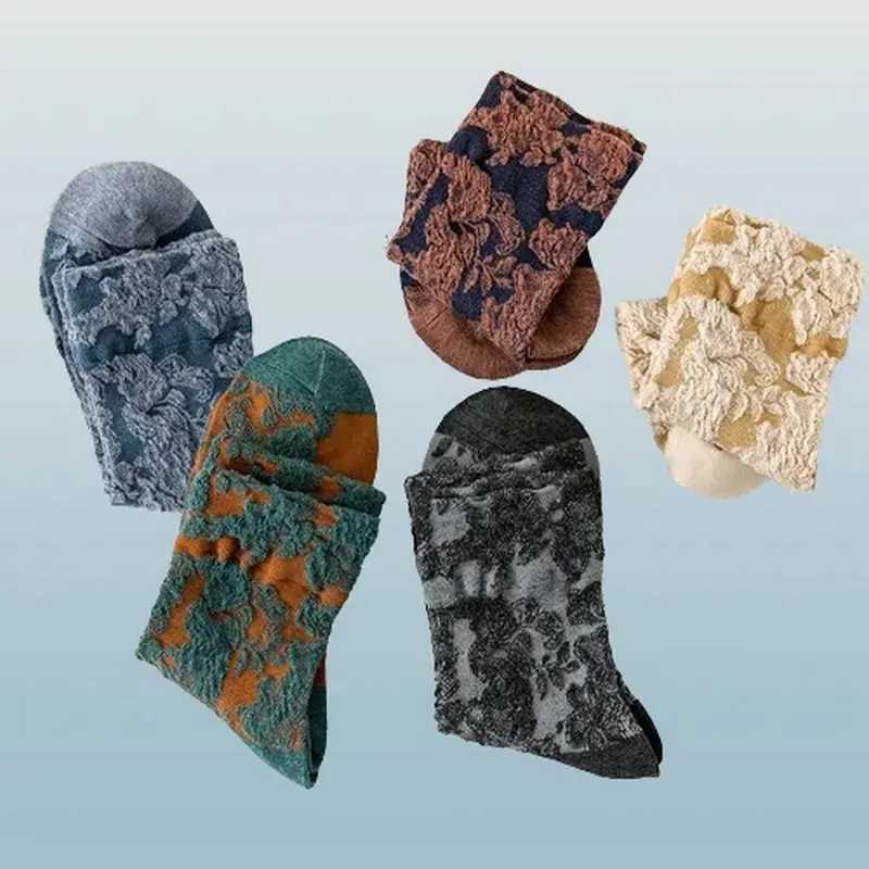 Chaussettes à tube moyen en coton pour femmes, chaussettes assorties, petite fleur, haute qualité, style rétro, dames, 5/10 paires