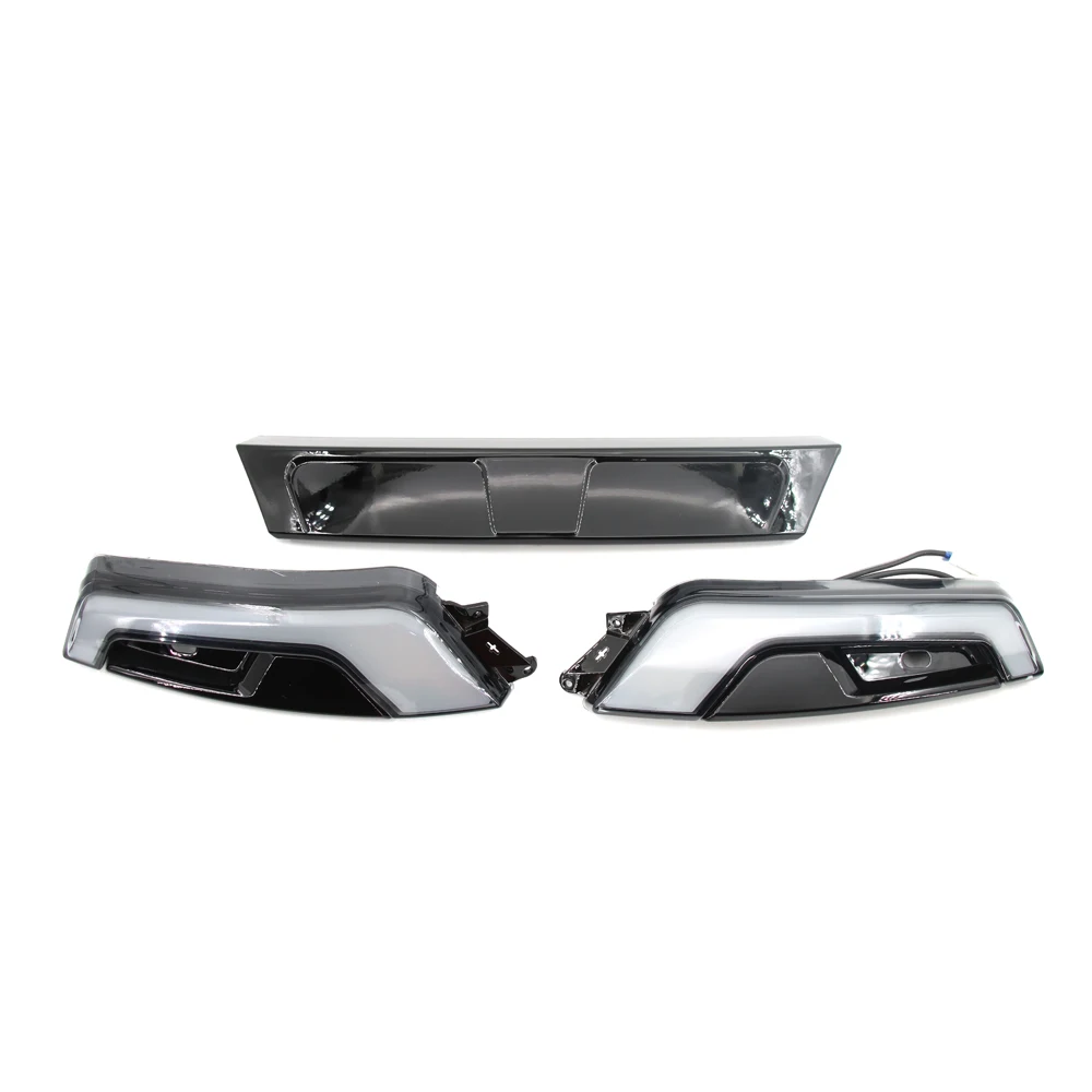 For Touring Street Glide Road King Electra Tri Glide FLHR FLHX FLTXR 2014-2023 Motorcycle Tracer LED Windshield Trim