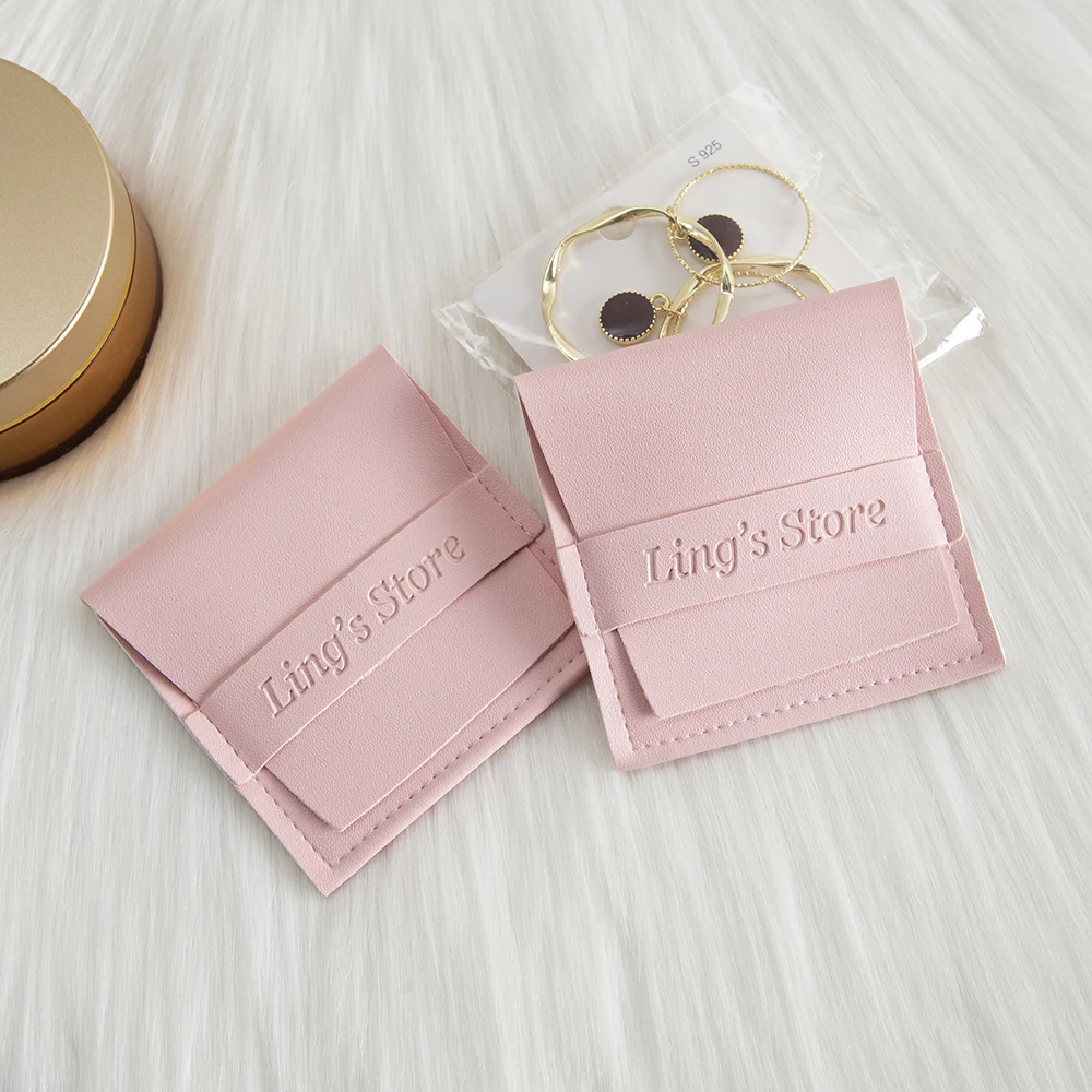 

50/100Pcs Custom Logo Pink Leather Jewelry Bag Rings Earrings Bracelet Storage Organizer Blusher Eye Shadow Cosmetic Candy Pouch