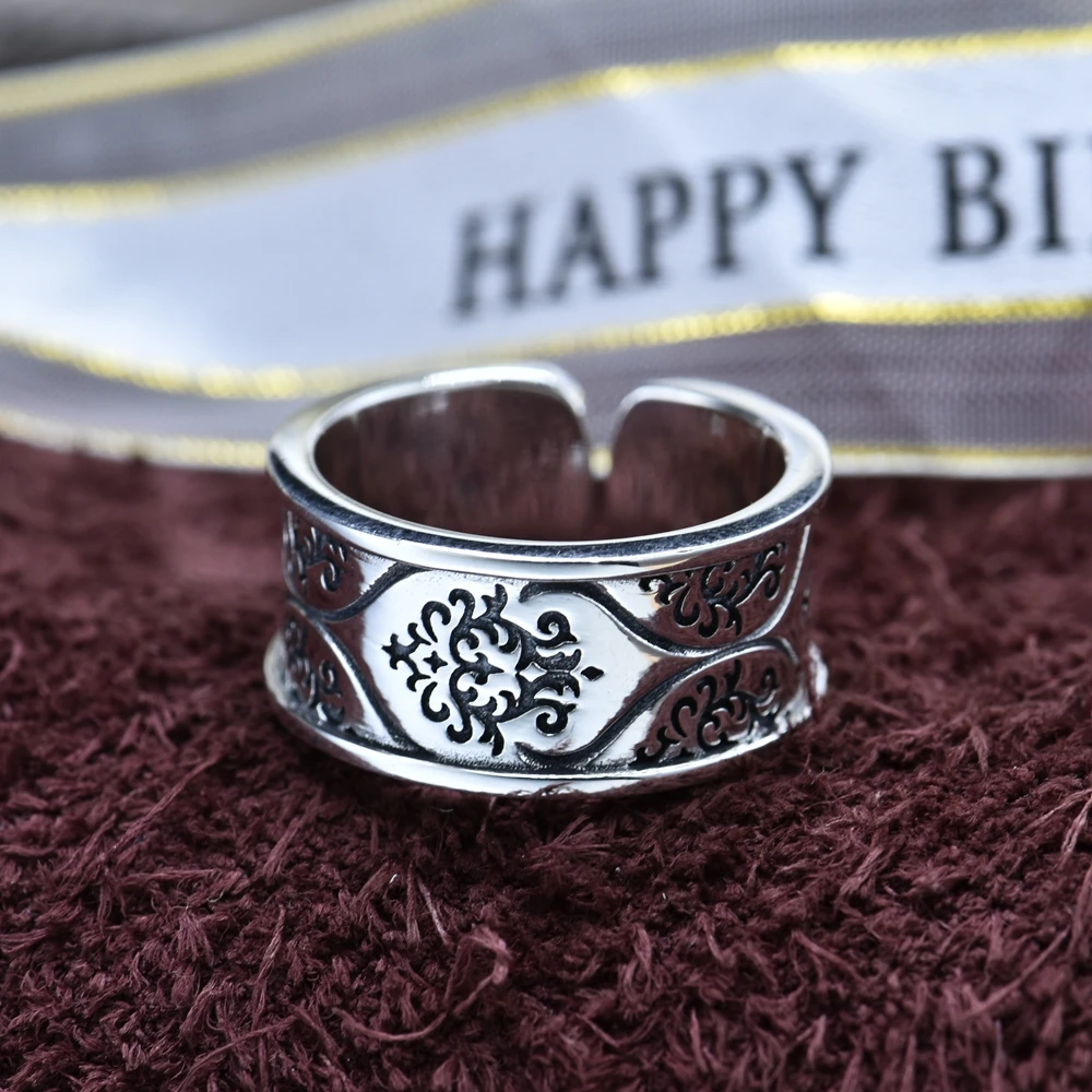 

Fashion trend 925 silver Tang grass pattern vintage ring men and women opening temperamental minority ring tide ornament