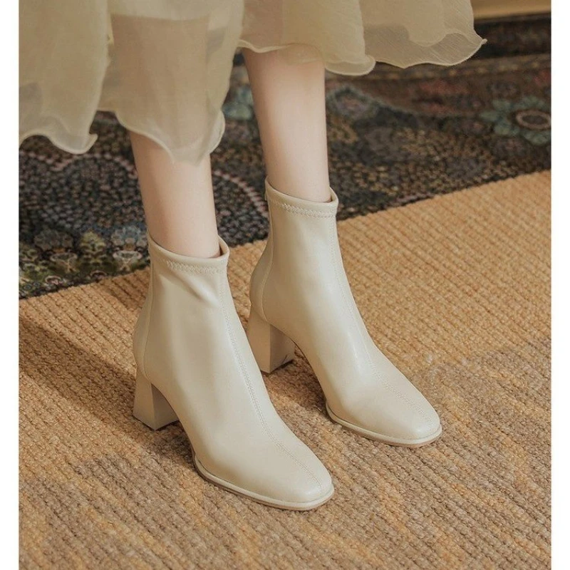 2024 New Versatile Coarse Heel Square Head Women's French Paired Skirt, Niche High Heels Short Leg Fashion Boots