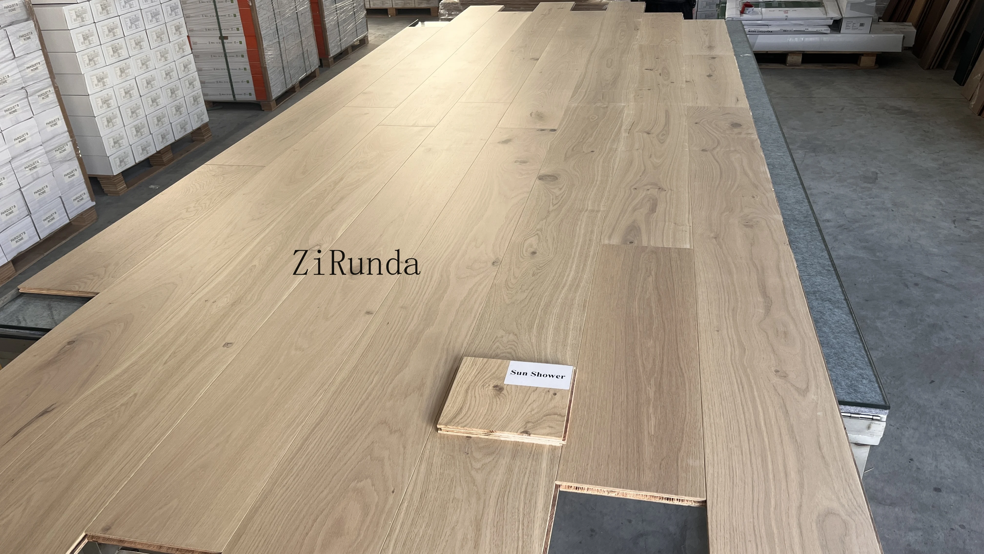 Versione personalizzata Pavimento ampio Pavimento interno ecologico in rovere bianco Legno