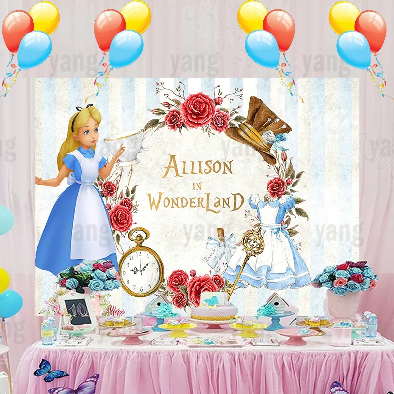 Красочный фон для фотографирования с изображением героев мультфильма «Алиса в стране чудес»