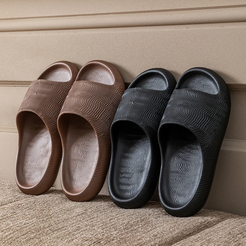 

Summer Thick Sole Slippers For Men Women EVA Soft Bottom Outdoor Indoor Home Slides Non Slip Beach Shoes Casual Couple Sandals
