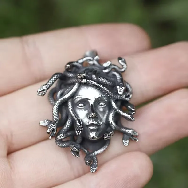 Men's Medusa Pendant Necklace Vintage Snake Animal Accessories Party Gift