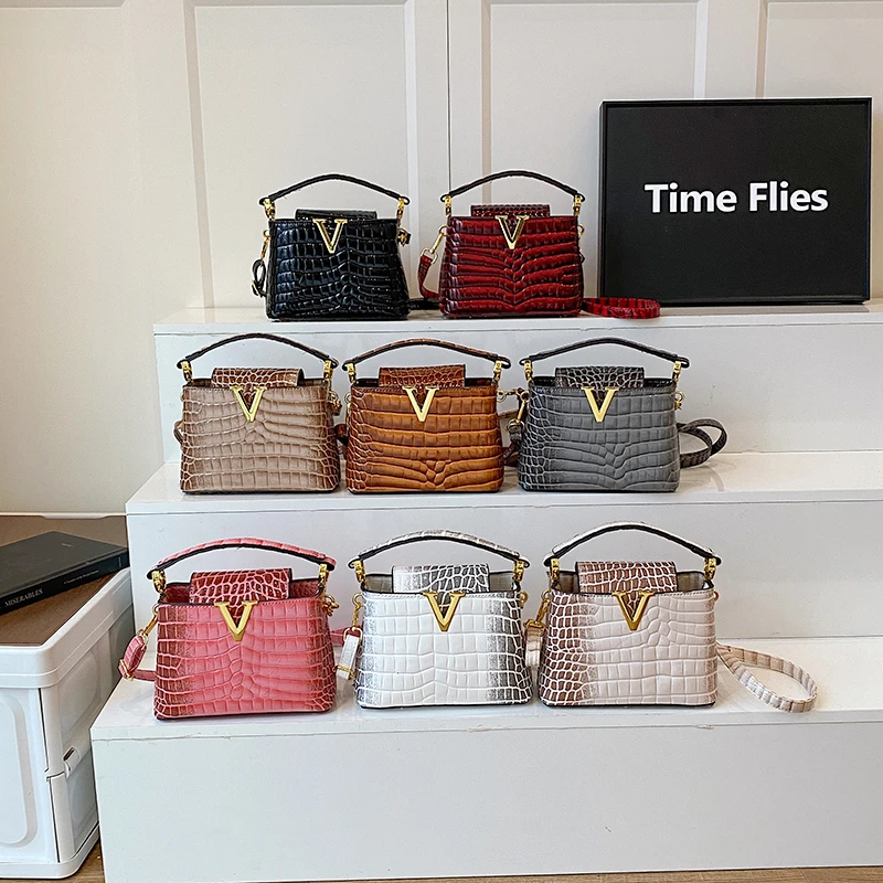 

Высококачественная винтажная сумка-мессенджер для женщин, большая вместимость, элегантный дизайн и минималистичный стиль