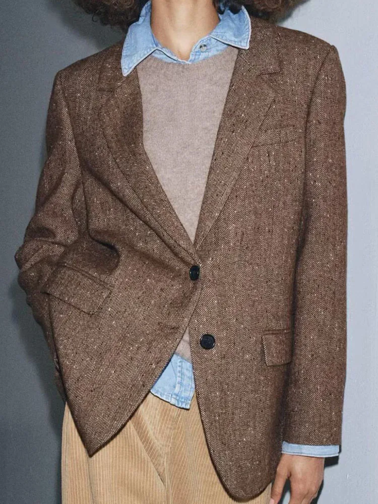 

2025 New Women's Clothing: European and American Style Fashionable Herringbone Collar Long-Sleeved Single-Breasted Coat