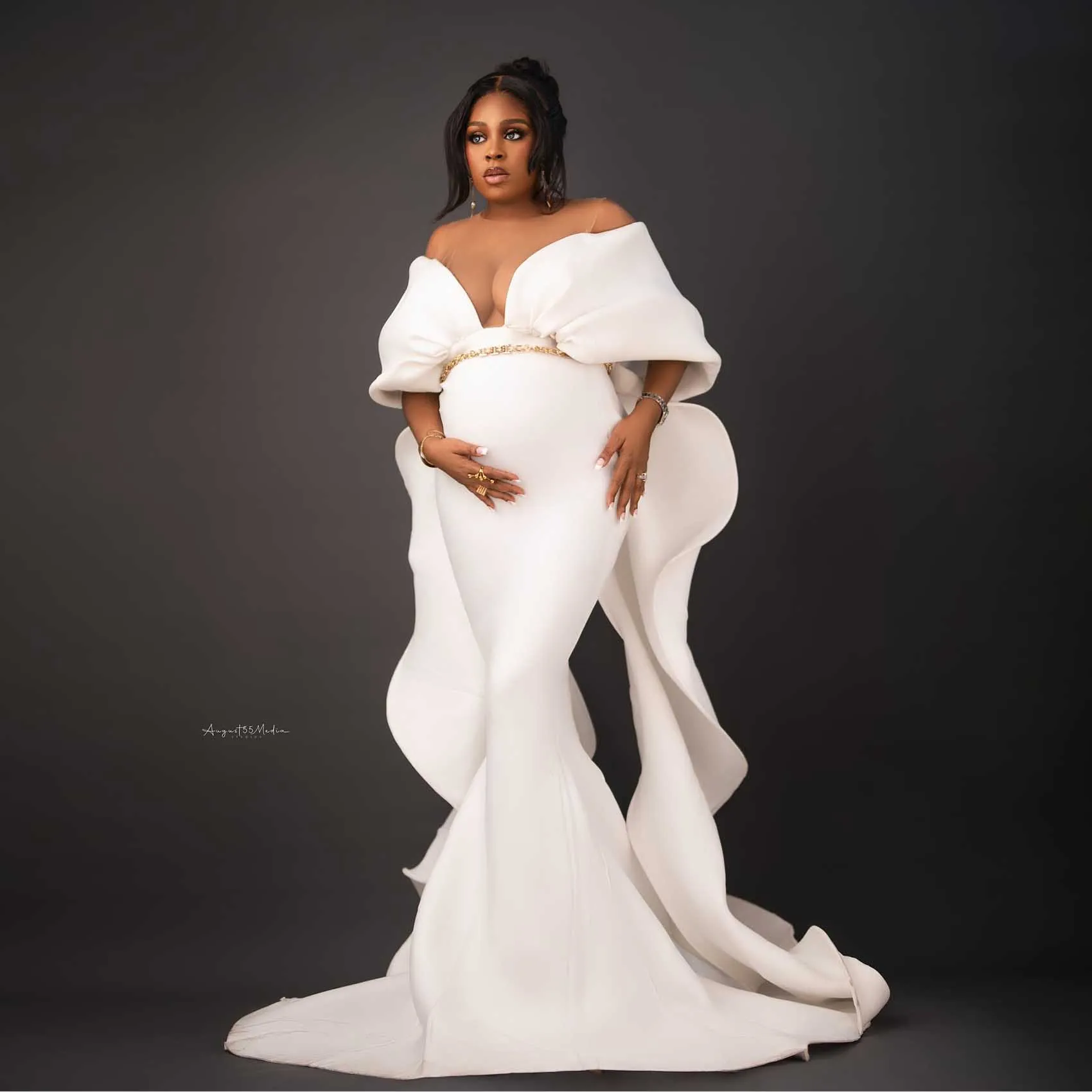 Abito premaman a sirena bianca modesta Servizio fotografico Collo trasparente Treno arricciato Abiti unici per servizio fotografico di maternità Abiti per baby shower