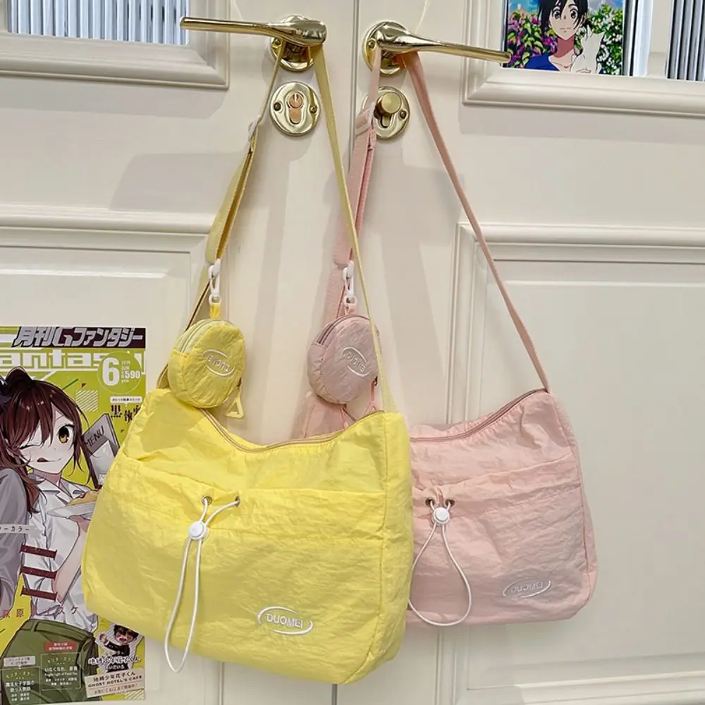 

Quick-dry Nylon Shoulder Bag Harajuku Tote Quick-dry Crossbody Bag Korean Style Coin Pouch Message Bag with Coin Purse Student