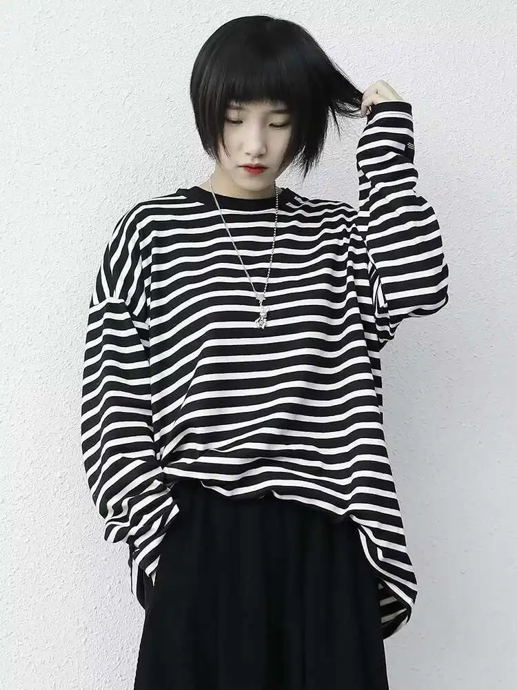 

Ladies Long Sleeve Spring And Autumn New Round Collar Stripe Loose And Casual Large Long Sleeve T-Shirt