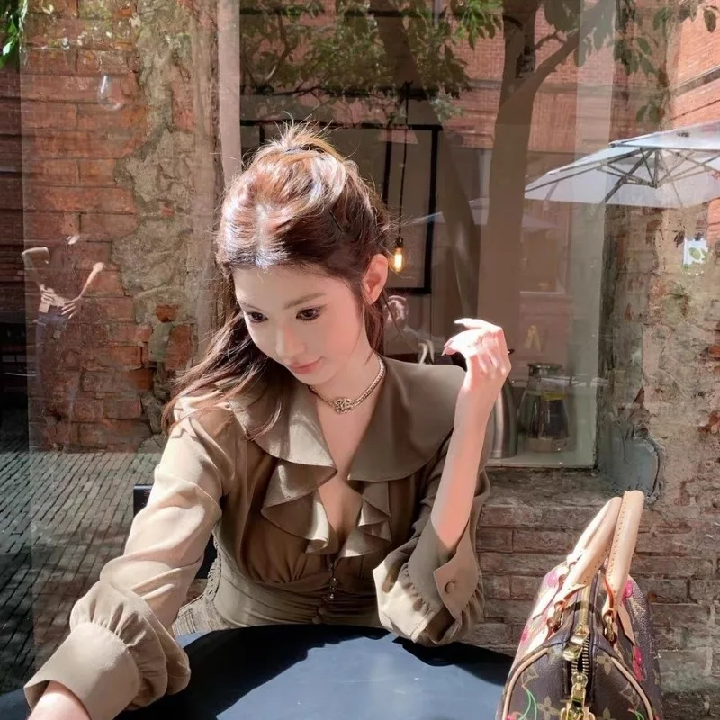 Camisa feminina estilo francês com decote em V e babados, camisa leve de luxo com cintura e manga comprida