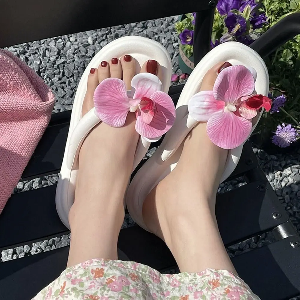 

Summer Butterfly Orchid Flower Slippers For Women Flip-flop Soft Soled Sandals Dopamine Fairy Style Girls Non-Slip Beach Shoes