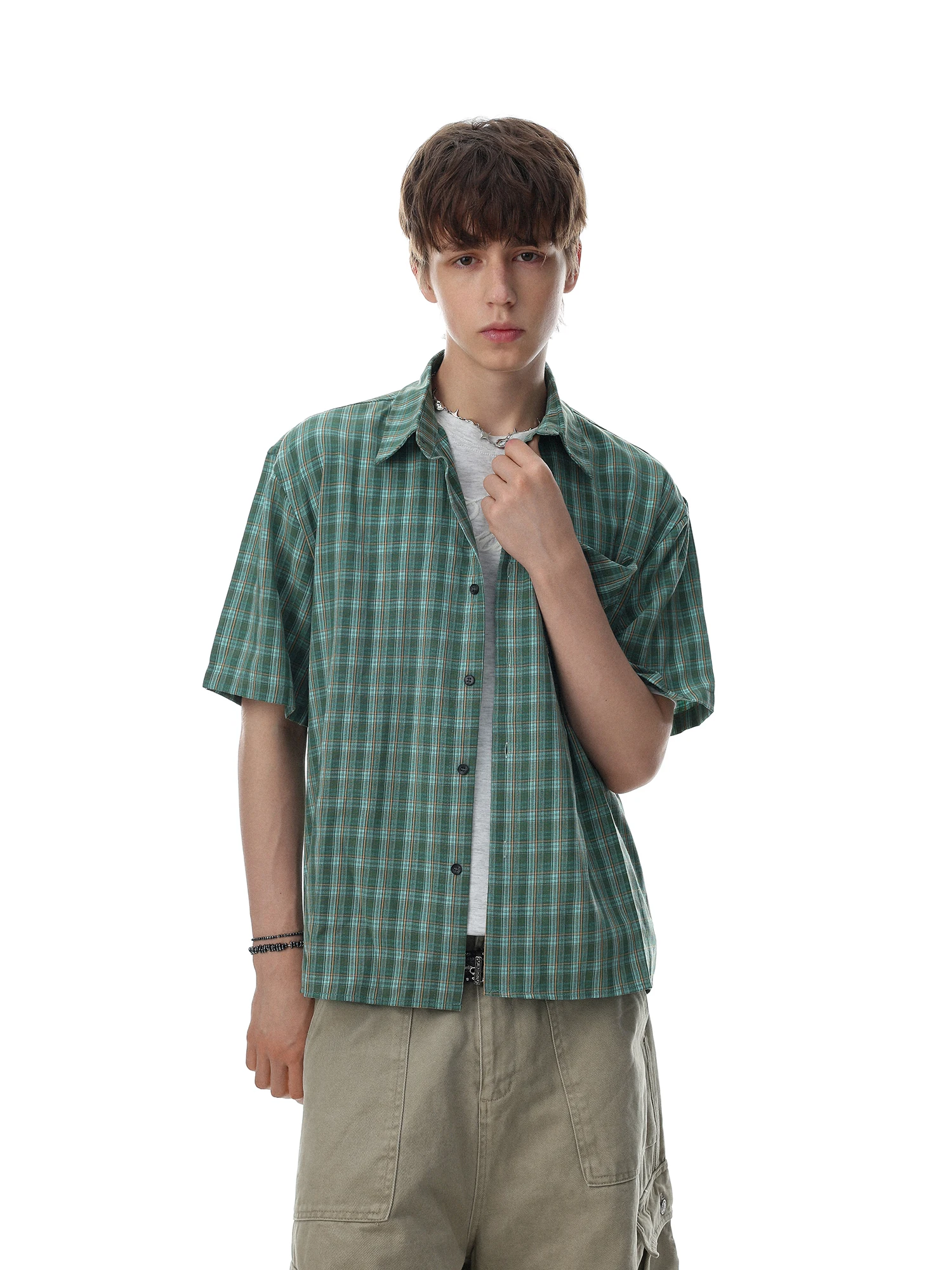 MRNEARLY American Retro Contrast Color Check Short Sleeve Men's Loose Fit Collared Shirt Versatile College Style Trendy Shirt