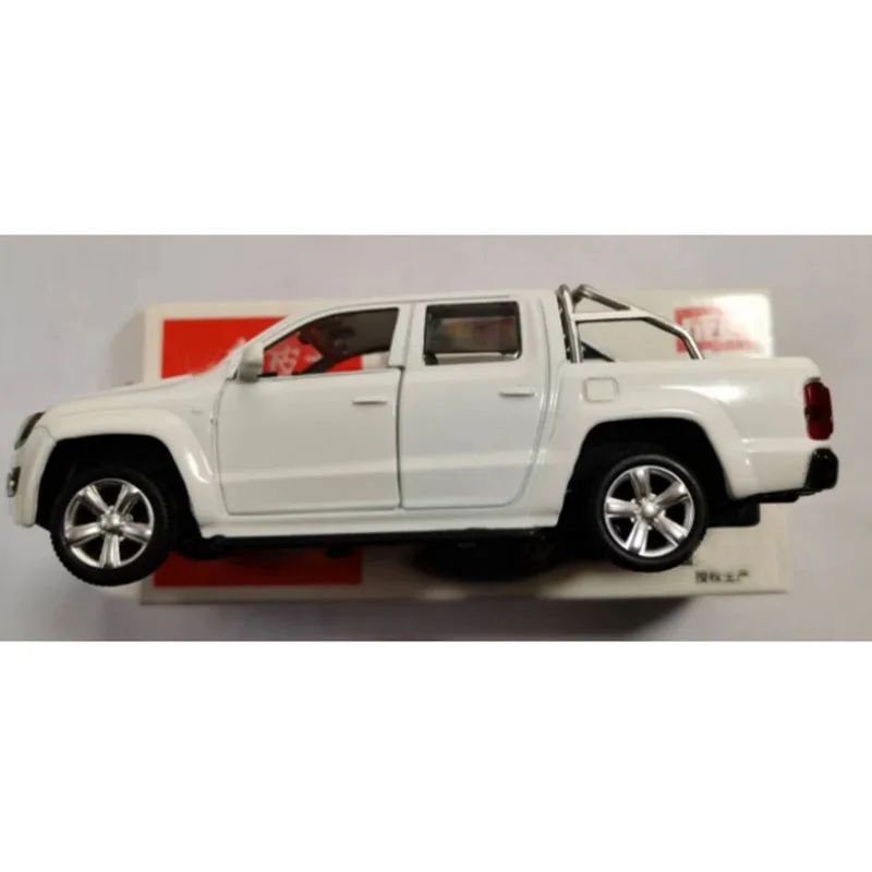 1/64  Amarok Pickup Truck Toy Car  Vehicle Model Miniature Free Wheel Diecast Metal Collection Gift For Boy Kid