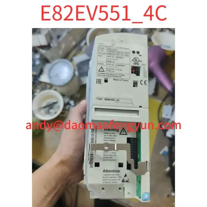 

Second-hand test OK inverter E82EV551-4C