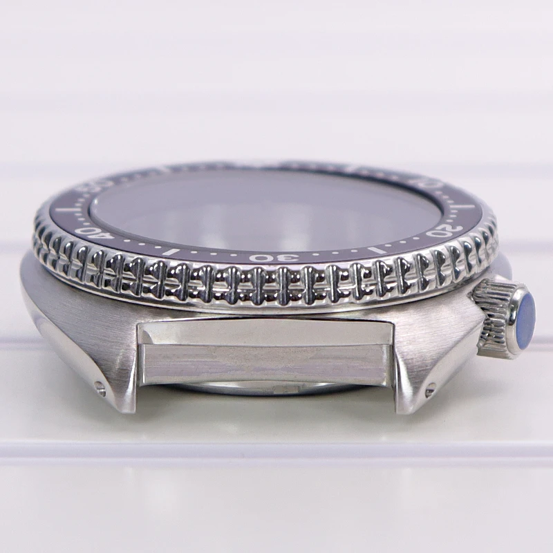 Silbernes 45-mm-Gehäuse für Herrenuhren mit Kapitelring für Mod Abalone NH35 NH36 NH34/38 4R36 Uhrwerk, 28,5-mm-Zifferblatt, einseitig drehbare Lünette – Detail 4