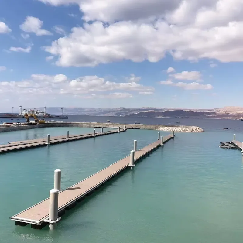 Aluminium Lake Docks with Deck and Poles Water Platform Bridge for Pier Featuring Piston Part