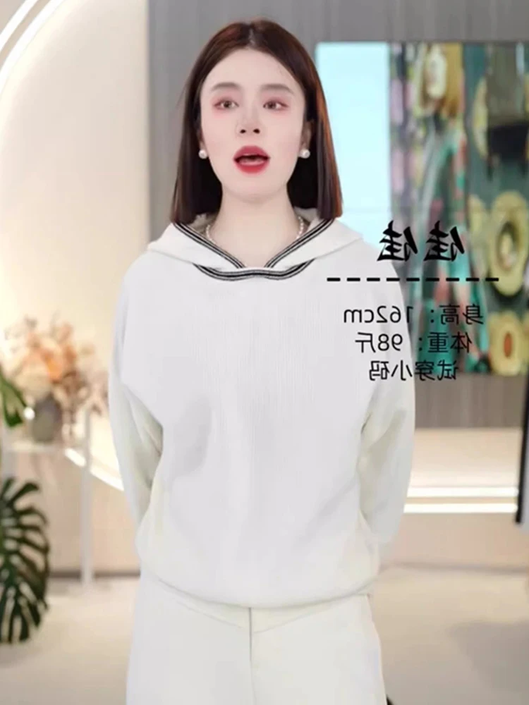 ファッショナブルな怠惰なスタイルのフード付きニットスウェットシャツ秋多用途痩身長袖カジュアルセーター女性の快適なニットウェア