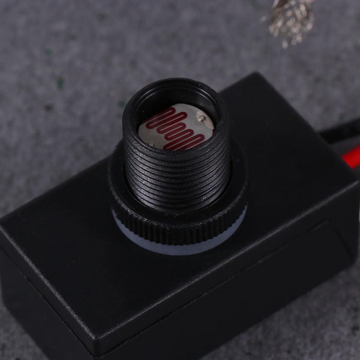 

2Pcs Outdoor Post Eye Light Control 120V Dusk to Photocell Sensor Photocell Light Sensor for Energy Saving