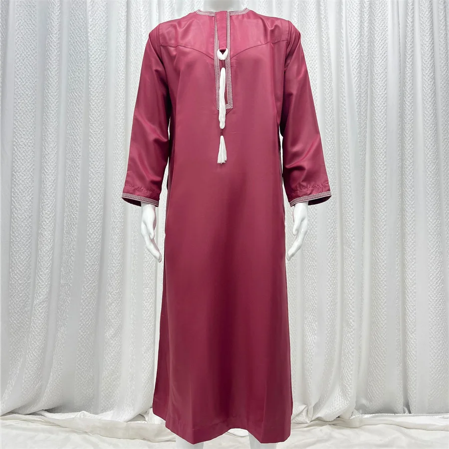 New 2025 Men's Muslim Abayas Dress Long-sleeved Pullover Kaftan Robe Men Jubba Thobe Pakistan Saudi Arab Caftan Islamic Clothing