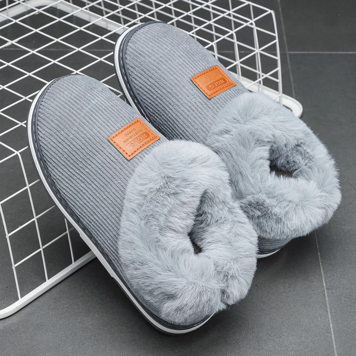 Winter Men Shoes Casual House Shoes Women Comfortable Outdoor Warm Cotton Shoes Unisex Indoor Plush Slip on Warm Slippers Men