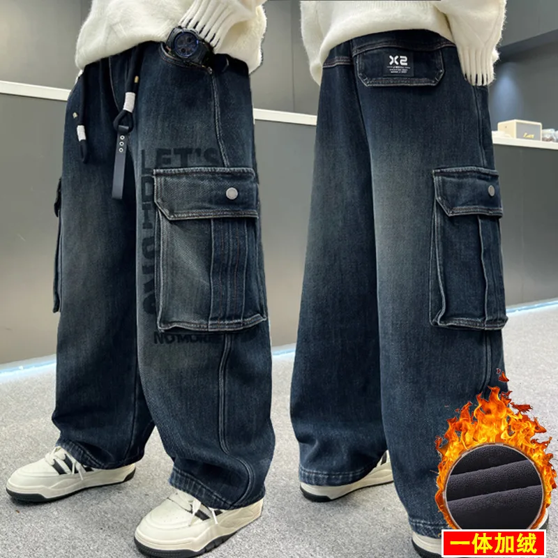 بنطال جينز للأولاد سميك قطعة واحدة مخملي 2025 سروال دينم فضفاض على الموضة للأطفال جديد لملابس الخريف والشتاء #1