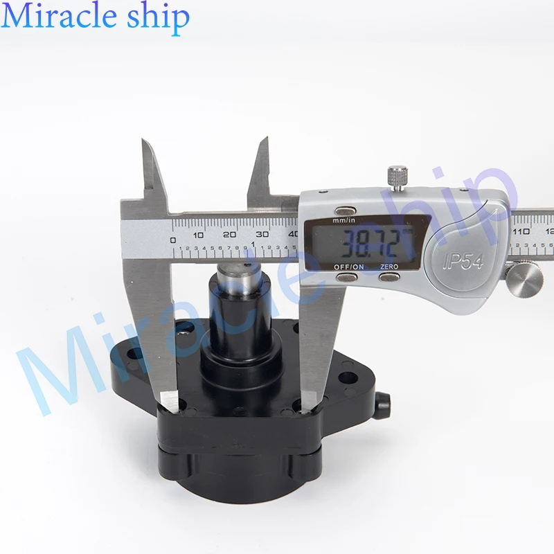 

Топливный насос в сборе 15100-95J03 для лодочных моторов Suzuki DF50-DF140 (40-140 л.с.), запчасть 1510095J03