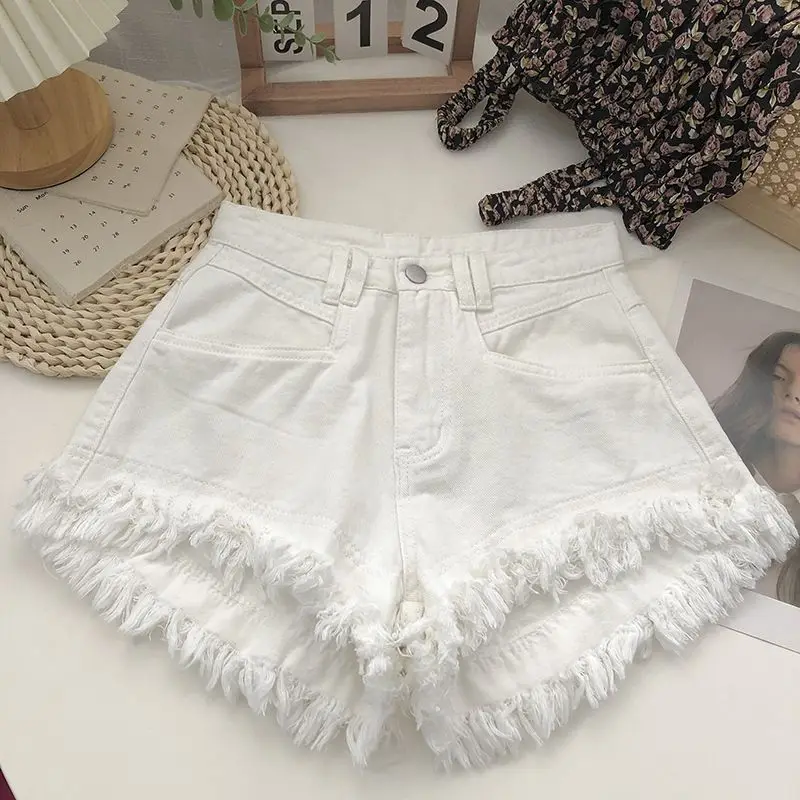 Mini Short en Denim de Style Coréen pour Fille, Taille Haute, Bord Brut, Amincissant, Pompon, Streetwear, Été, 2024