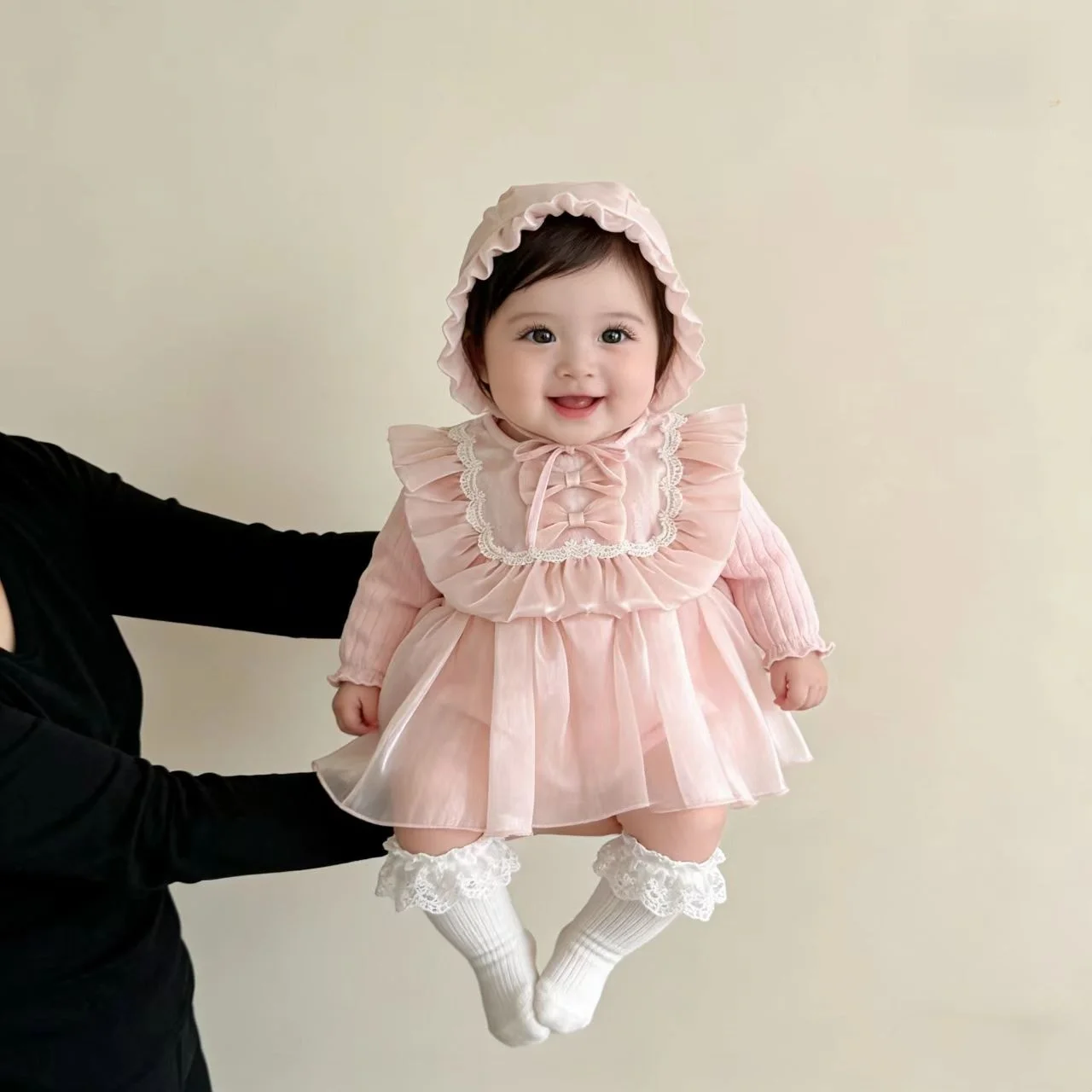 プリンセススタイルの女の赤ちゃん用コットンドレス、柔らかく快適な長袖、ラウンドネック、ソフトで豪華なスタイルのベビー服、3〜24ヶ月向け