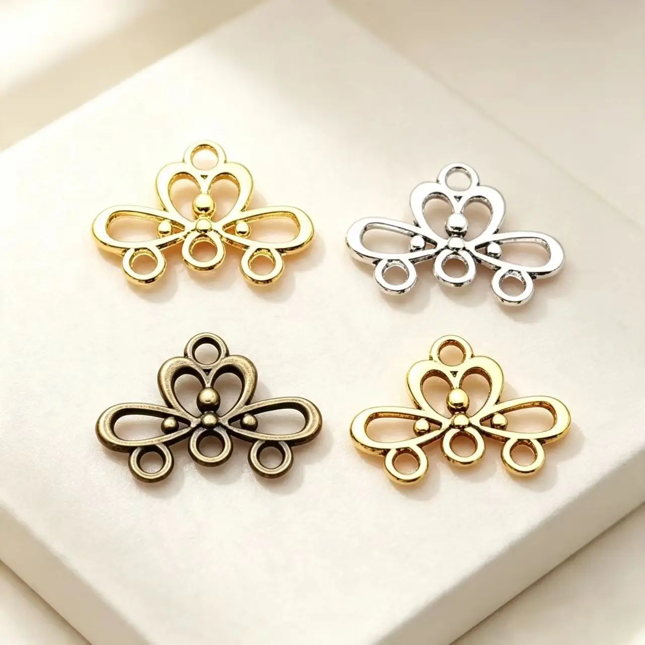 20Pcs/Lot 4 Colors Charm Earring Connectors 18x13mm Vintage DIY Jewelry Accessories Wholesale Pendants for Necklace Bracelet