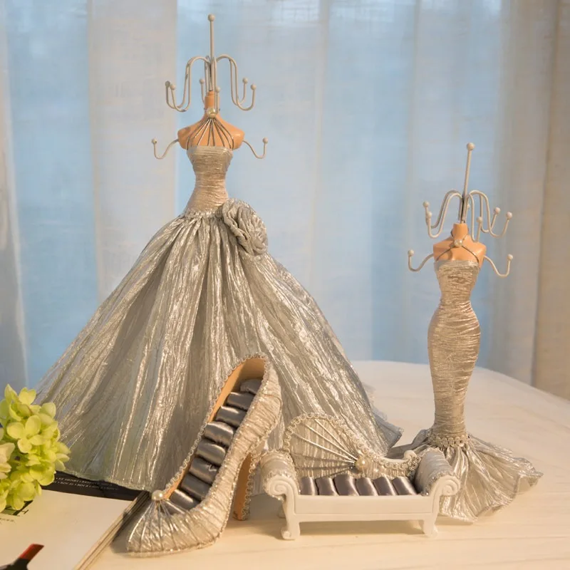 Jewelry Display Stand Creative Ornament Dresser Jewelry Stand Earring Stand Hanging Item Stands Birthday Gift Woman Ornaments