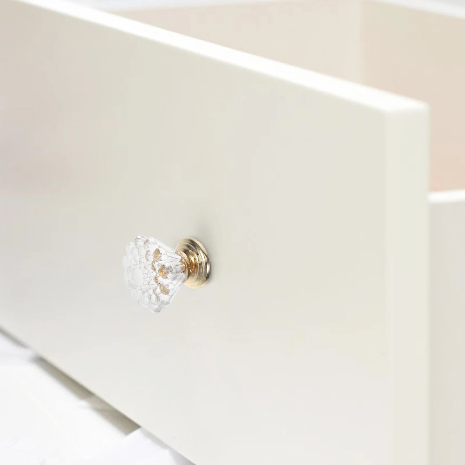 

10Pcs Crystal Drawer Pulls Clear Acrylic Single Hole Knobs Decorative Cabinet Handles for Dresser Kitchen Bathroom