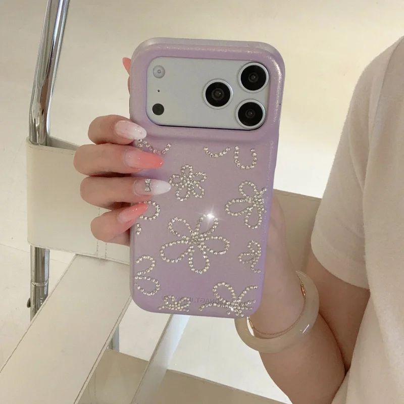 

Luxury Cute 3D Diamond Flower Leather Phone Case For iPhone 17 Pro 16 15 14 Pro Max Back Cover Leather Lovely Protective Cases C