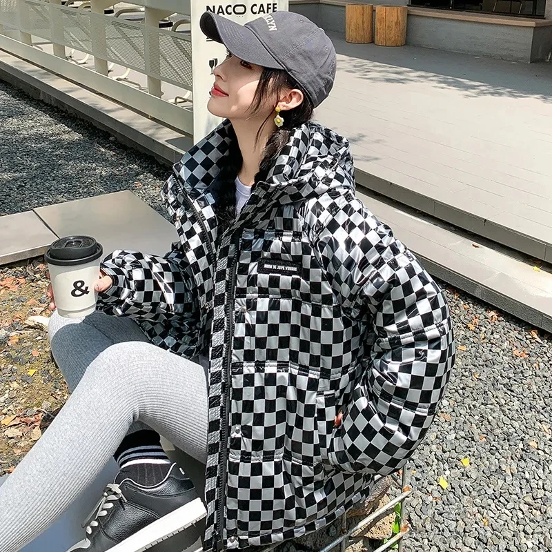 2023 New Women Down Cotton Coat Winter Vintage Black White Plaid Parkas Loose Thick Snow Outwear Hooded Loose Warm Puffer Jacket