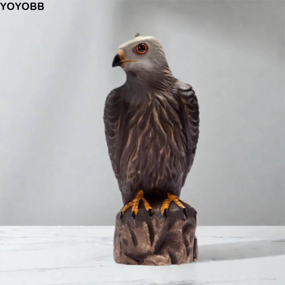 

Funny Lifelike Garden Eagle Statue Waterproof Sturdy Birds Decoy Hawk Realistic Resin Crafts Animal Sculpture Outdoor Courtyard