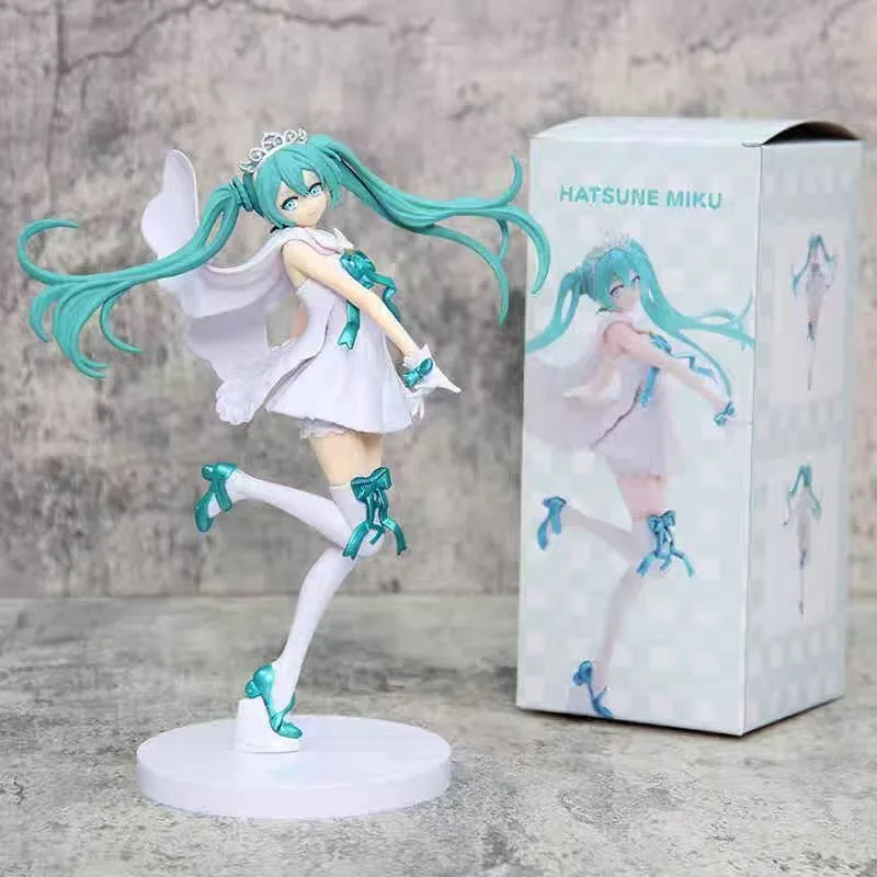 Sweet Hatsune Miku new cute creative anime doll figure model children's toys desktop fashion decoration ornaments holiday gifts
