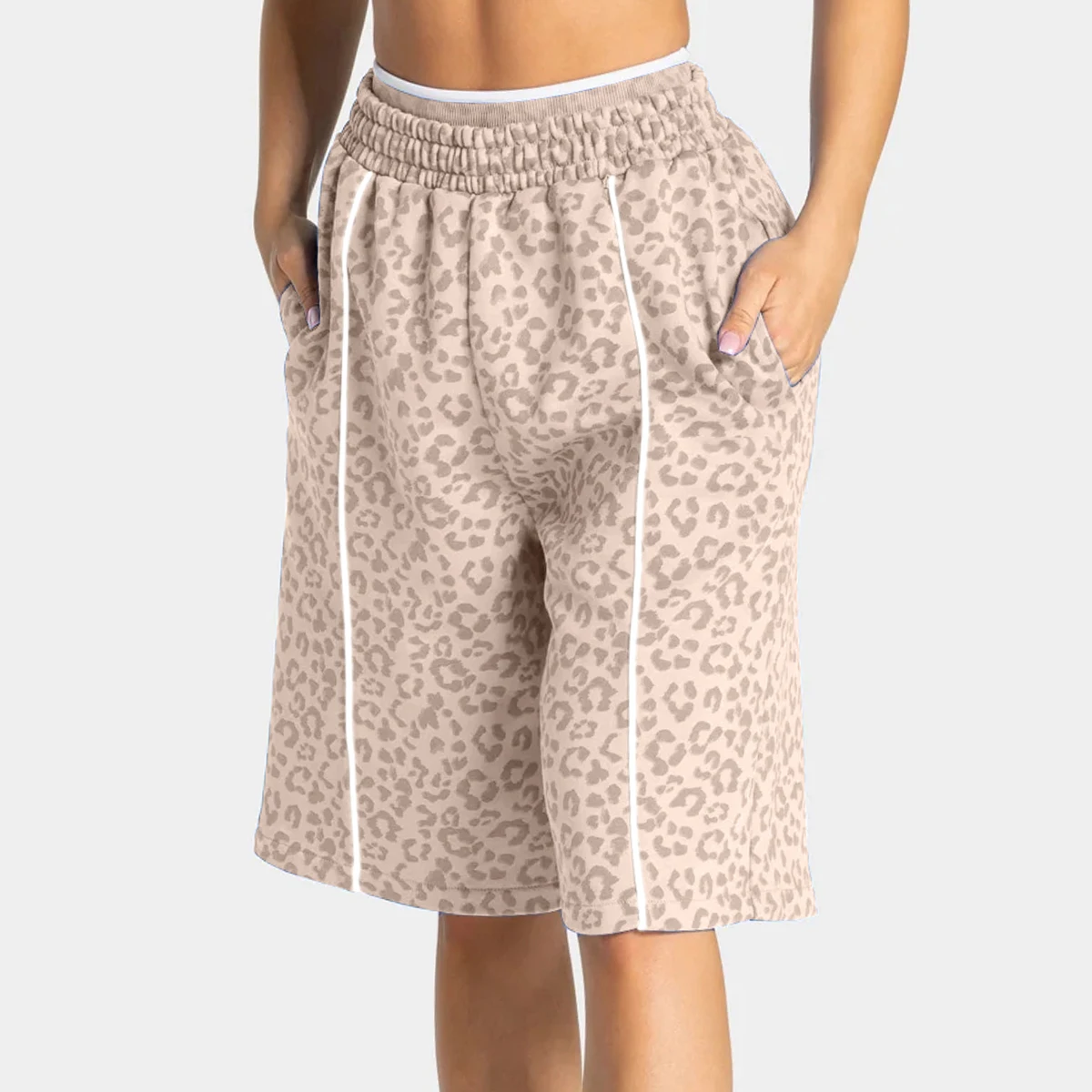 Leopard Print Five Points Shorts Women Casual Elastic Waist Slim Fit Sports Shorts Summer Fashion Streetwear Breathable Workout