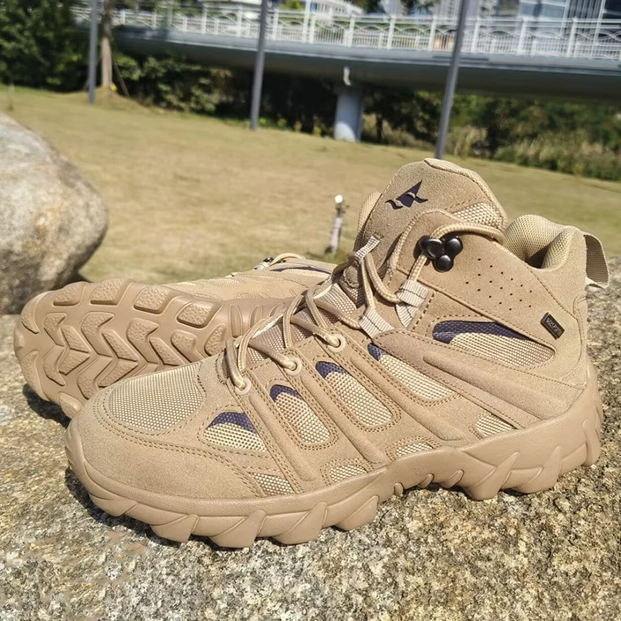 

Men's Desert Boots Men Ankle Boots Male Outdoor Hiking Shoes Tactical Boots Big Size 40-46 Work Safety Shoes Motocycle Boots New