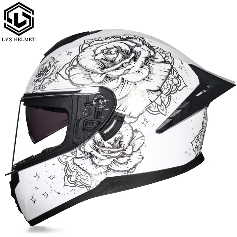 casque-de-moto-integral-lvs-a-motif-rose