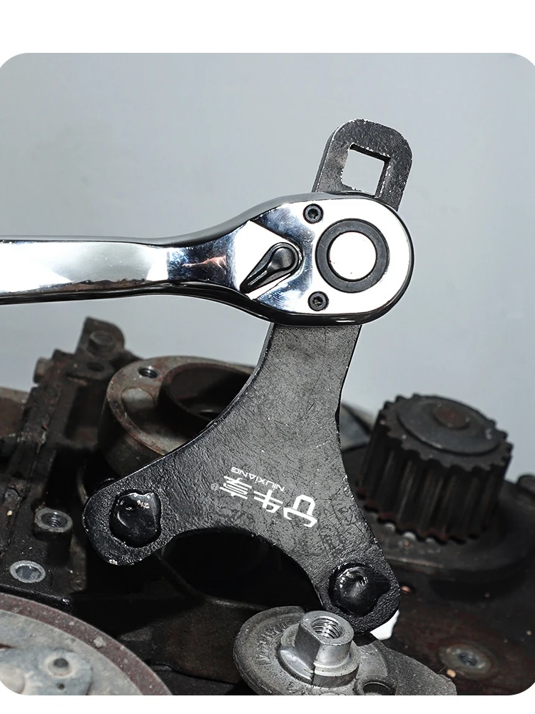 Outil de retrait de bras de commande inférieur et de rotule pour automobile, outil de démontage du bras inférieur de voiture permettant d'économiser du travail, séparation de la tête sphérique du bras