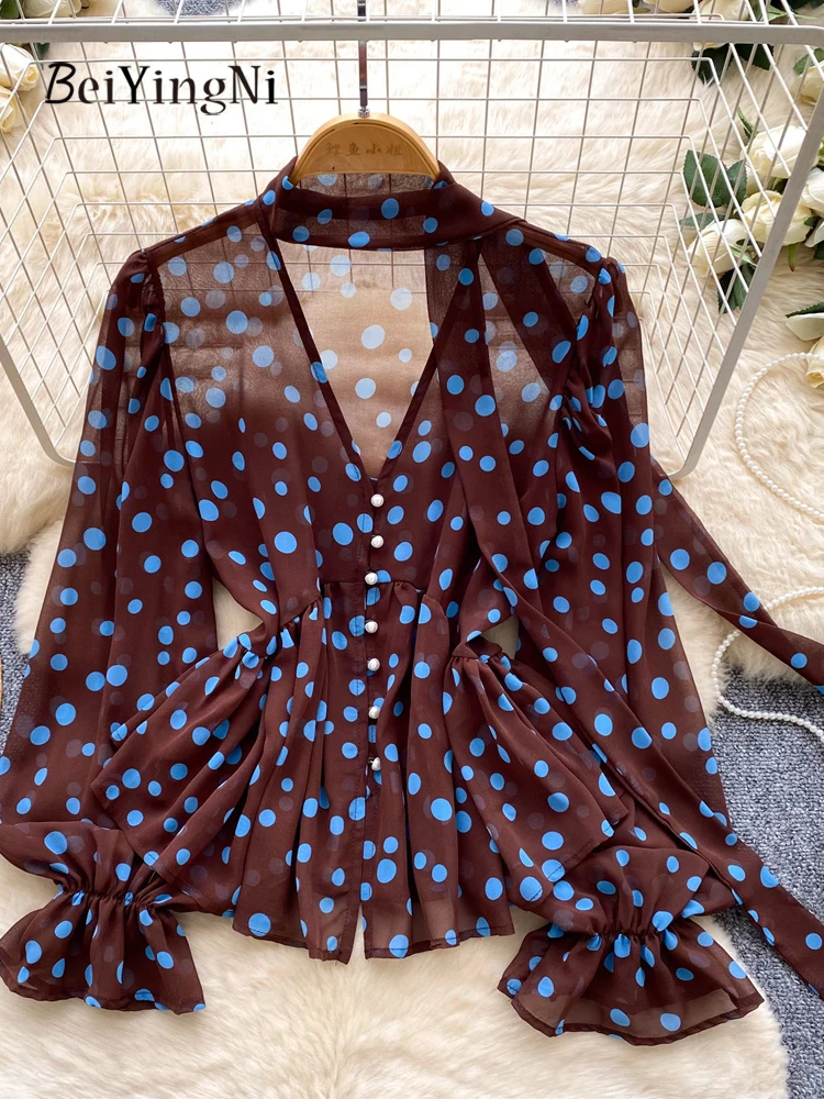 

Элегантные ретро-блузки Beiyingni с V-образным вырезом для женщин, с принтом в горошек, повседневные, для офиса, летние шифоновые шикарные блузы 2026 года