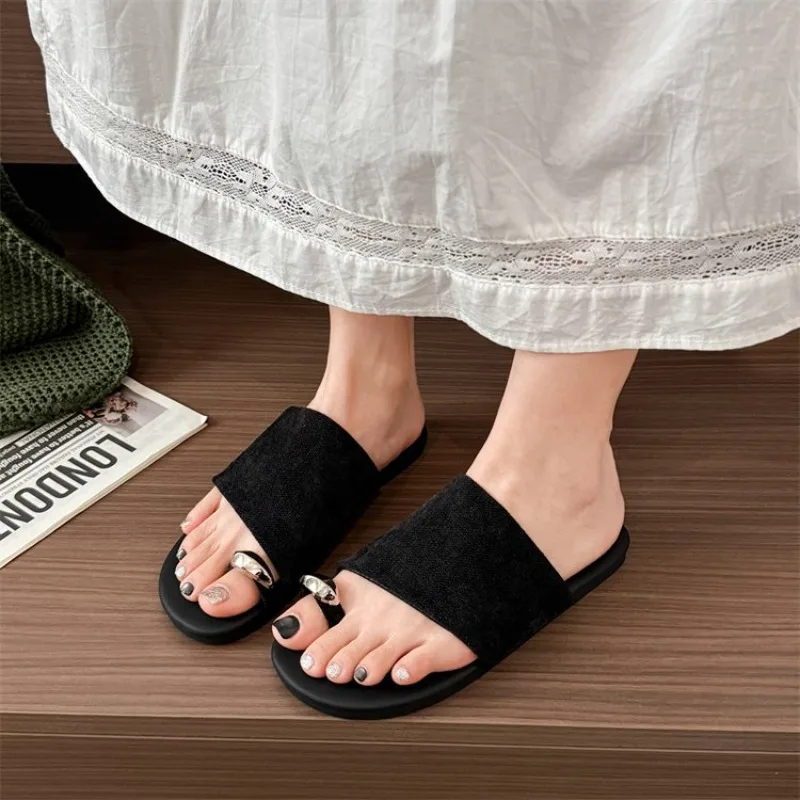 

Classic Summer Women Clip-toe Flat Slippers Outdoor Trend Women Causal Slippers Soft Non-slip Ladies Fashion Slip-on Slippers