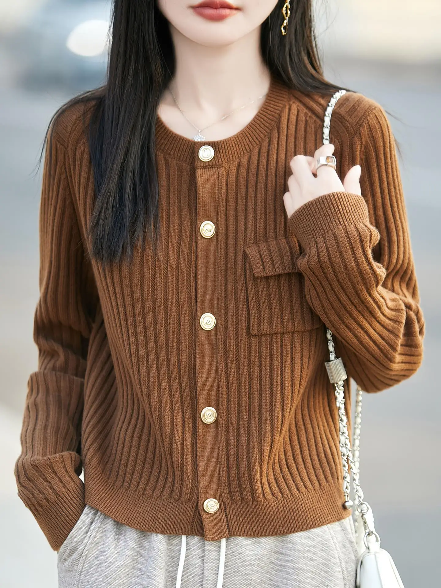 

Модный вязаный кардиган с круглым вырезом для женщин, короткий свитер-накидка, дизайнерская модель в стиле Little Fragrance, топ