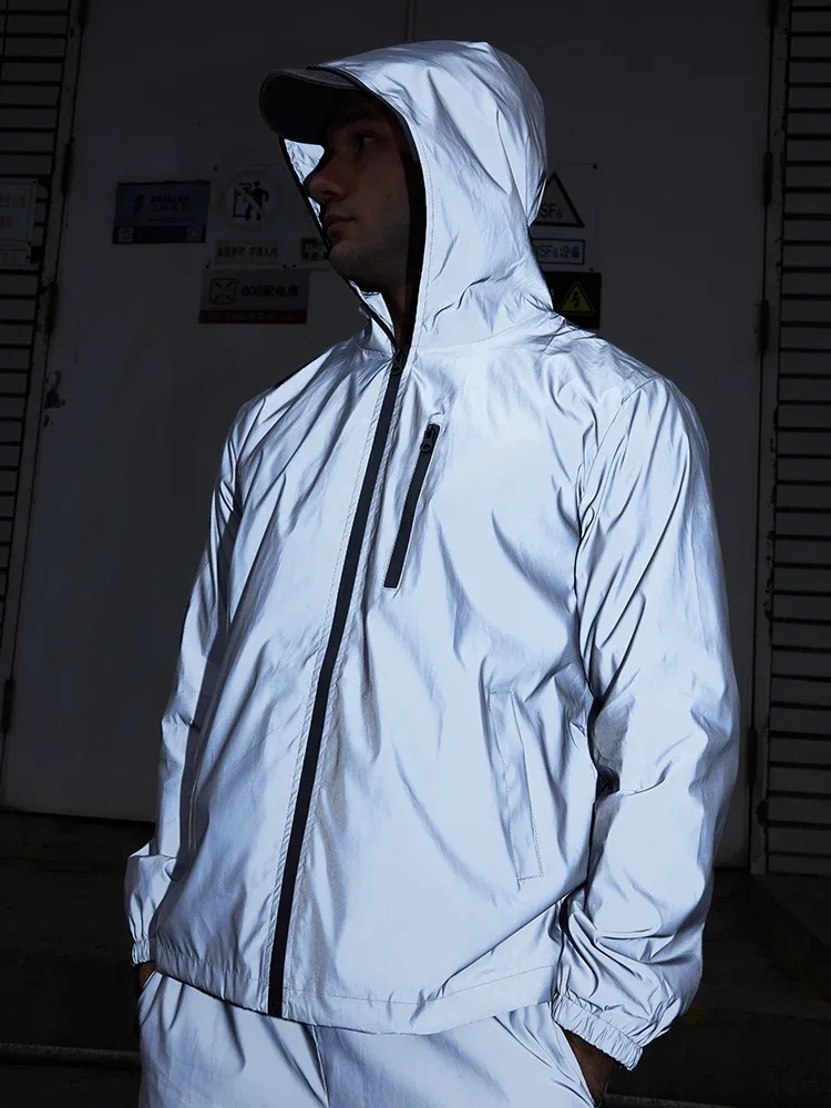 سترات رجالية بغطاء للرأس عاكسة للضوء، معاطف خارجية مقاومة للرياح، تصميم بسحاب، ملابس ركض آمنة لامعة #2