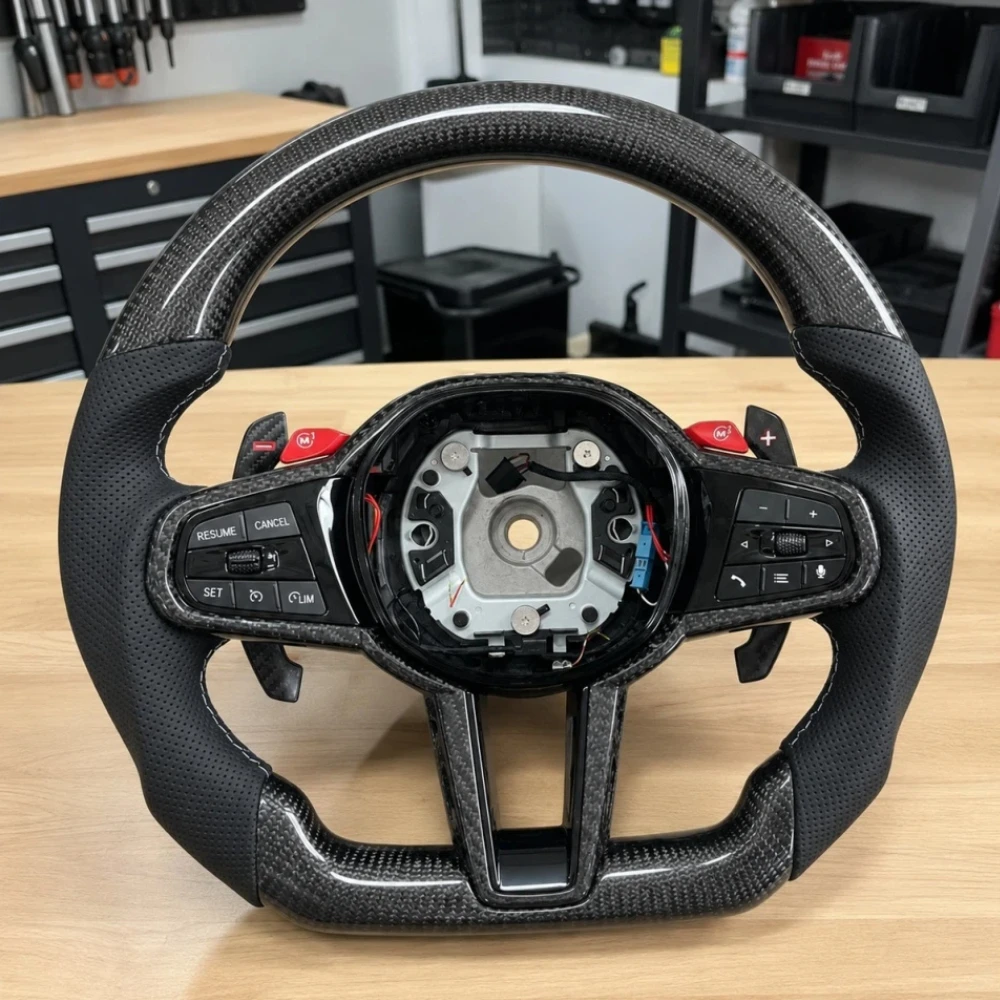 Customized Car Steering Wheel For BMW G82 G42 G21 G80 G07 G30 G42 G87 F90 F80 F86 Carbon Fiber Leather Steering Wheel