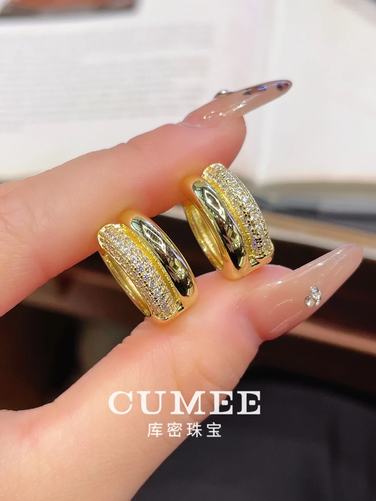 CUMEE ใหม่หรูหราต่างหูแฟชั่นขนาดเล็กสําหรับสวมใส่ทุกวันจี้ต่างหูสีเหลืองทอง ซิลเวอร์ชุบทอง