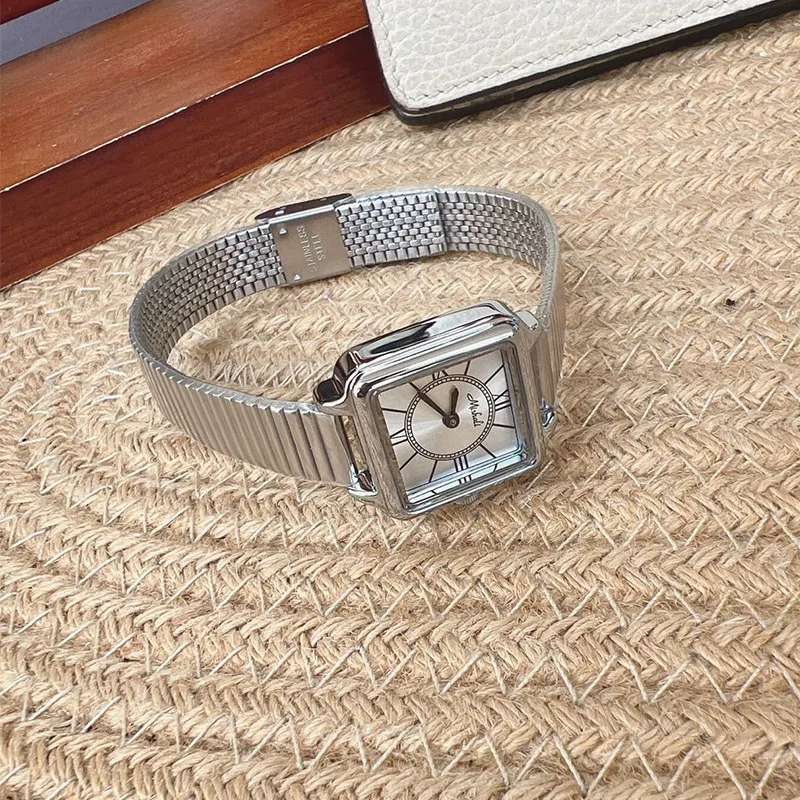 Stylish Women'S Wristwatch, Stainless Steel Band, Quartz Movement, New Design, Small Square European-Style Gold-Tone Watch.