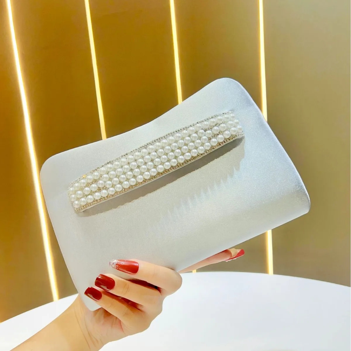 

New , , celebrity temperament, clutch bag, clutch with evening dress bag, fashionable small square bag.