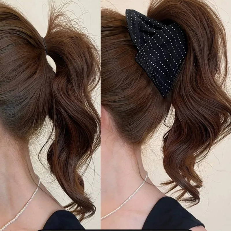 

French Retro Polka Dot Claw Clip Velvet Pad Croissant Print Hair Claw for Low Buns Elegant Black White Color Hair Clips Set